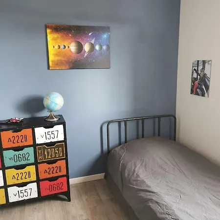 Villa Maison Familiale Avec Piscine 7 Personnes *