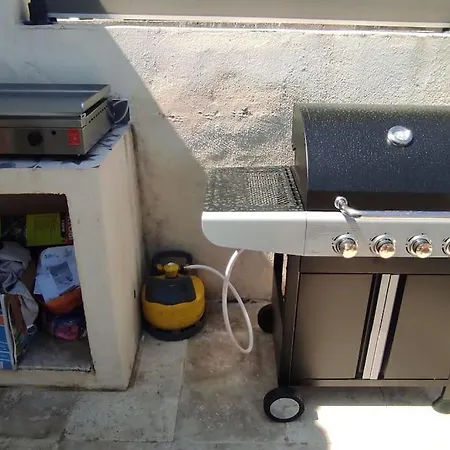 Maison Familiale Avec Piscine 7 Personnes *